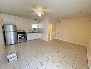 1015 SW 4th Ave in Fort Lauderdale, FL - Building Photo - Building Photo
