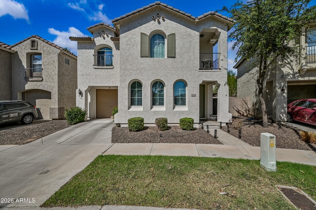 property at 1516 E Mobile Ln