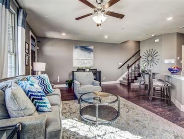 property at 2441 Siskiyou St