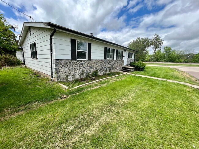 13 S Park St in Sullivan, MO - Building Photo - Building Photo