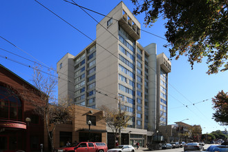 Royal Adah Arms in San Francisco, CA - Foto de edificio - Building Photo