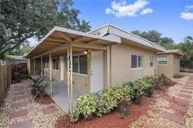 204 NE 10th Ave in Fort Lauderdale, FL - Building Photo
