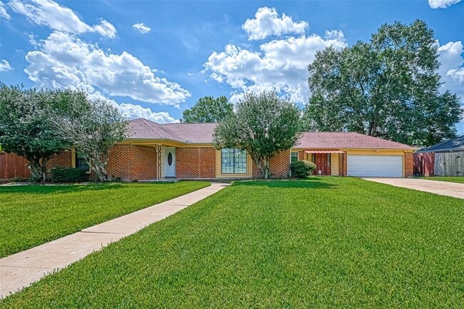 property at 4701 Laurel St