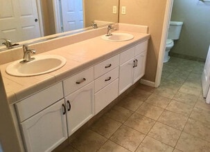 1822 Gettysburg Ave in Clovis, CA - Building Photo - Building Photo