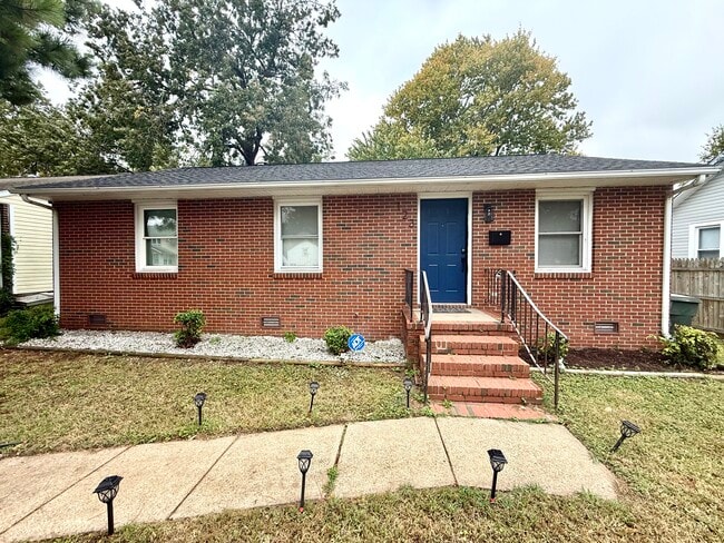 property at 123 Poplar Ave