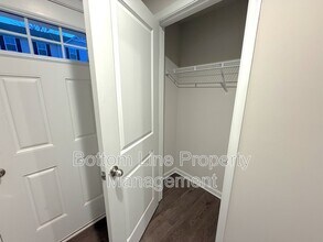 7133 Capstan Ter in Charlotte, NC - Building Photo - Building Photo