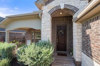 144 Summer Vista Dr in Buda, TX - Building Photo - Building Photo