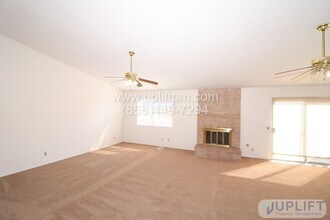 515 La Haina Pl in Ramona, CA - Building Photo - Building Photo