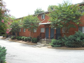 221-235 NE Lampkin St Apartments