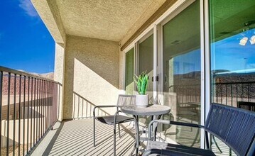 2795 Atomic Tangerine Wy in Las Vegas, NV - Building Photo - Building Photo
