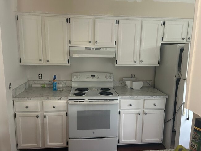 property at 185 Waterfall Way