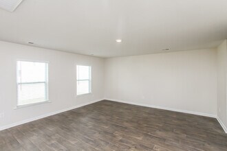 305 Flushing Bay Ct in Lexington, SC - Building Photo - Building Photo