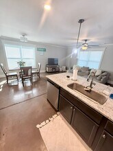 958 Dr Martin Luther King Jr Pkwy in Athens, GA - Building Photo - Building Photo