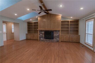 903 Red Fox Cir in Bentonville, AR - Building Photo - Building Photo