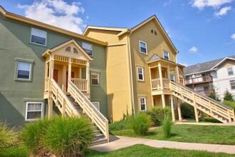 Covenanter Hill in Bloomington, IN - Foto de edificio - Building Photo