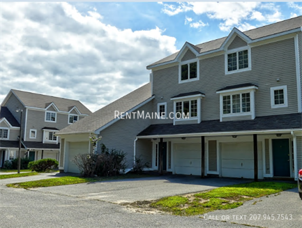 307 Garland St, Unit 2 in Bangor, ME - Building Photo - Building Photo