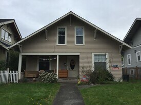 1330 Grant St in Bellingham, WA - Building Photo