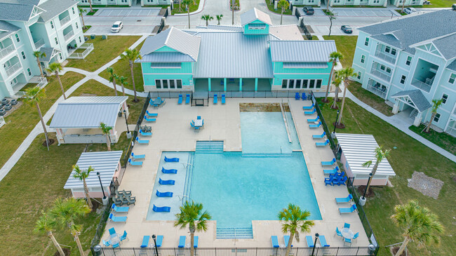 Tide on 35 in Rockport, TX - Foto de edificio - Building Photo