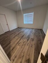 5018 Anaconda Ave in Bakersfield, CA - Building Photo - Building Photo