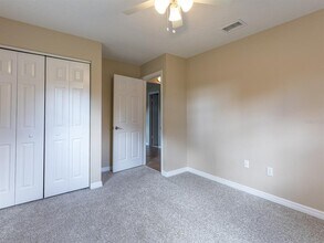 1314 CR 443 in Lake Panasoffkee, FL - Building Photo - Building Photo