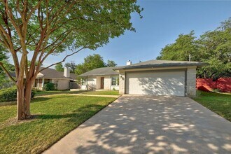 3605 Palomar Ln in Austin, TX - Building Photo - Building Photo
