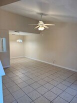 1344 Castelnau Ct in Tallahassee, FL - Building Photo
