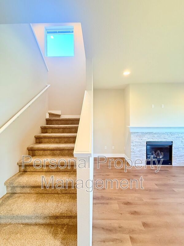 8728 N 1st St in Ridgefield, WA - Building Photo - Building Photo