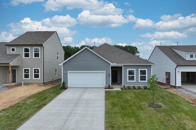 535 Cedar Brk Dr in White House, TN - Building Photo - Building Photo