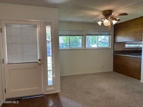 2324 Markham Ave in Thousand Oaks, CA - Building Photo - Building Photo