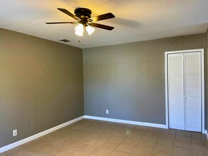 766-768 Edgebrook Ln in San Antonio, TX - Building Photo - Building Photo