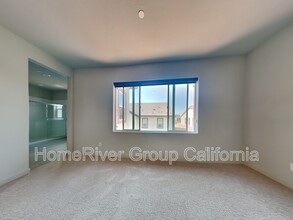 3445 Cantor Dr in Folsom, CA - Building Photo - Building Photo