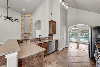 11508 Shadow Creek Dr in Manor, TX - Building Photo - Building Photo