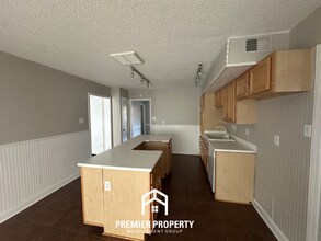 2714 Gerald Ford Dr W in Memphis, TN - Building Photo - Building Photo