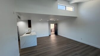 10331 Lindley Ave, Unit 209 in Porter Ranch, CA - Building Photo