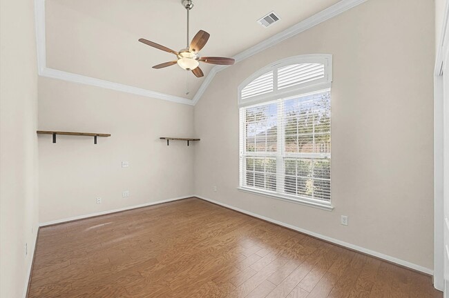 property at 15103 Russet Bend Ln