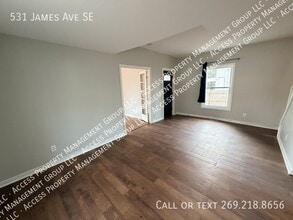 531 James Ave SE in Grand Rapids, MI - Building Photo - Building Photo