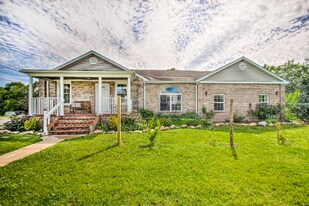 703 10th St in Shenandoah, VA - Building Photo