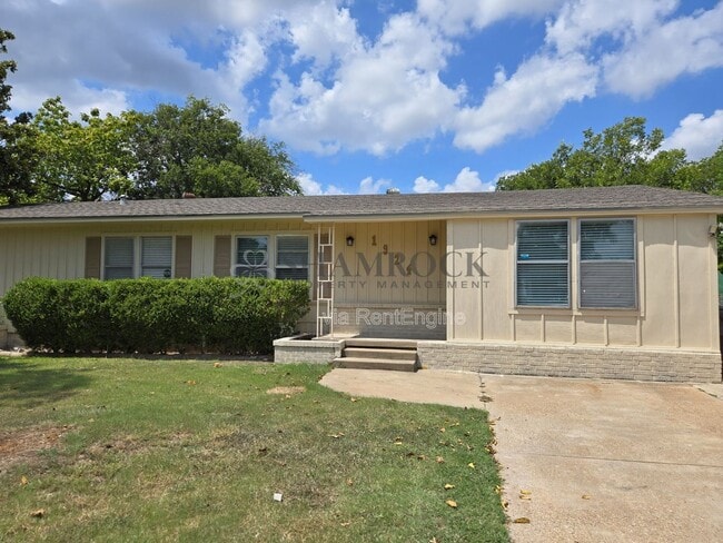property at 1924 Northcrest Dr