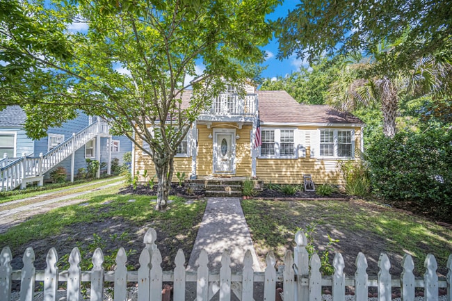 889 Ashley Ave in Charleston, SC - Building Photo - Building Photo