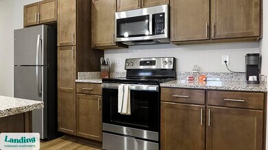9906 Runway Dr in Indianapolis, IN - Building Photo - Building Photo