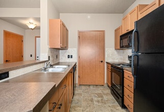 The Reserve at Shelley Lake in Spokane Valley, WA - Building Photo - Building Photo