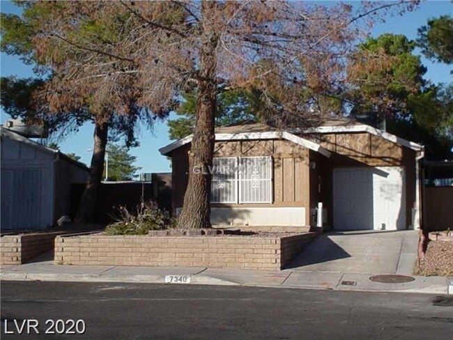 7340 Empress Dr