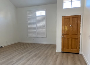 1131 Mira Lago Ln E in Placentia, CA - Building Photo - Building Photo