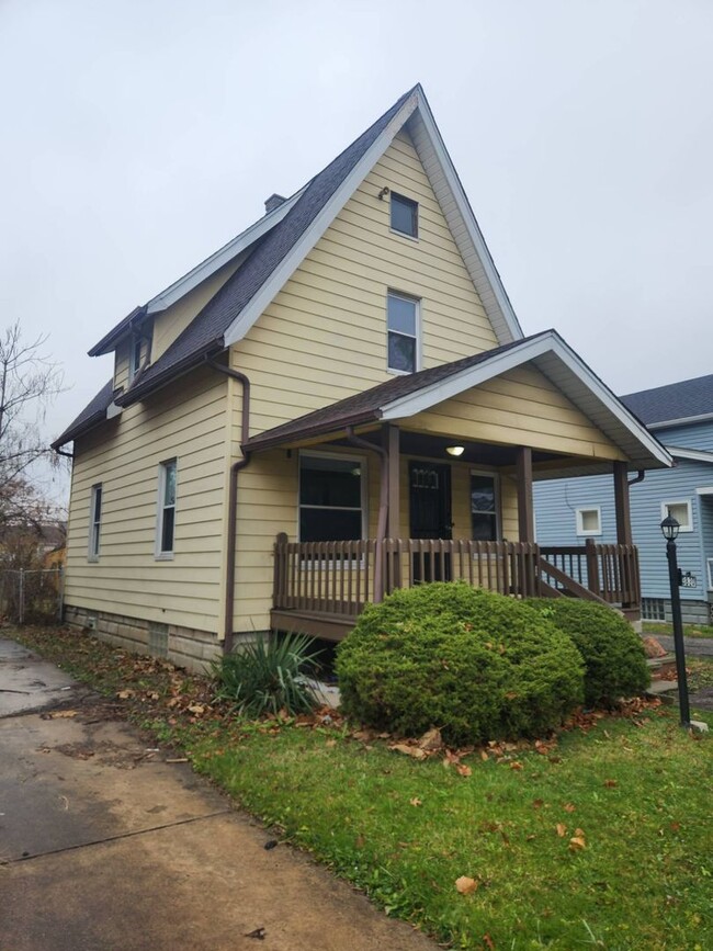 3820 E 153rd St in Cleveland, OH - Building Photo - Building Photo