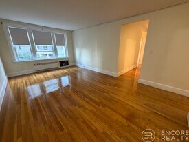 33 Lancaster Terrace in Brookline, MA - Building Photo