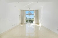 2001 Meridian Ave, Unit 516 in Miami Beach, FL - Foto de edificio - Building Photo