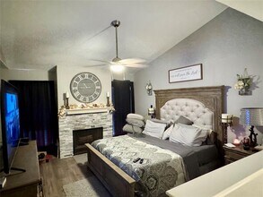 14600 Fonmeadow Dr in Houston, TX - Building Photo - Building Photo