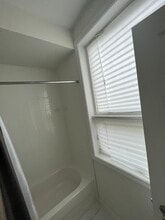 624 Rexdale Blvd in Toronto, ON - Building Photo - Building Photo