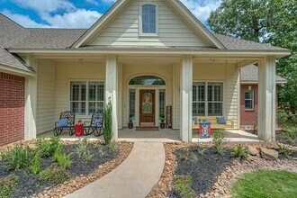 11421 E Connie Ln in Montgomery, TX - Building Photo - Building Photo