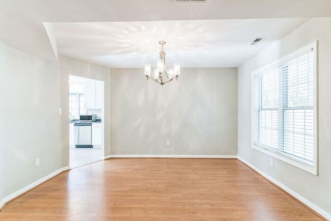 48030 Mayflower Dr in Lexington Park, MD - Building Photo - Building Photo